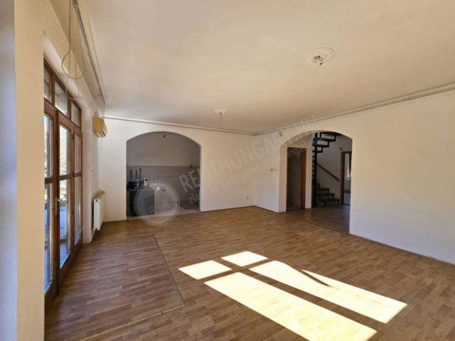 Kiadó családi ház, albérlet, XXII. kerületben, Kistétény utcában