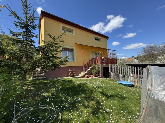 Eladó családi ház, Salgótarjánban 55 M Ft, 5 szobás