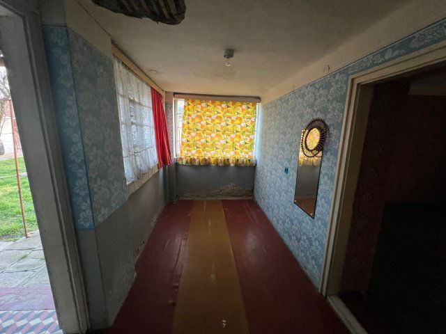 Eladó családi ház, Szarvason 16 M Ft, 3 szobás