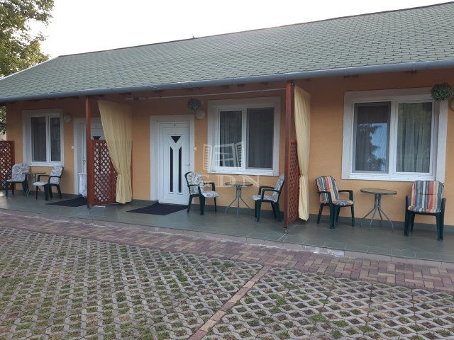 Eladó családi ház, Gárdonyban 154.9 M Ft, 4 szobás