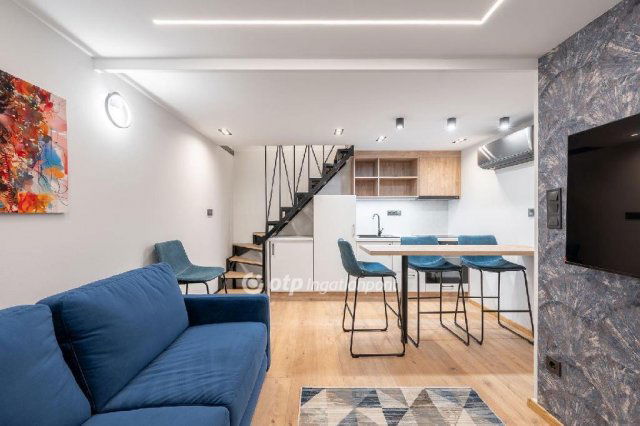 Eladó téglalakás, Budapesten, VIII. kerületben 63 M Ft, 2 szobás