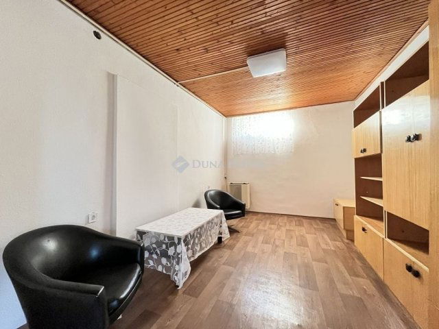 Eladó ikerház, Vecsésen 49.9 M Ft, 3 szobás