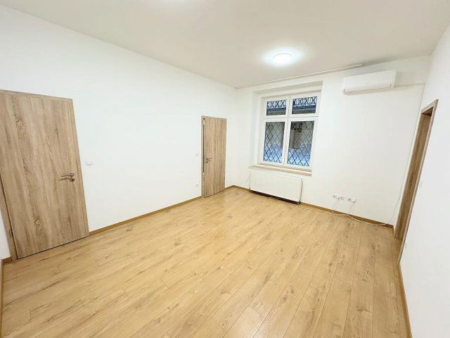 Eladó téglalakás, Budapesten, XIII. kerületben, Gogol utcában