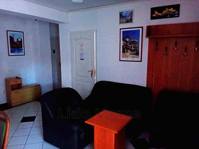 Eladó hotel, Fonyódon 400 M Ft, 12 szobás / költözzbe.hu