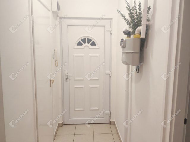 Eladó téglalakás, Nagykanizsán 25 M Ft, 1 szobás