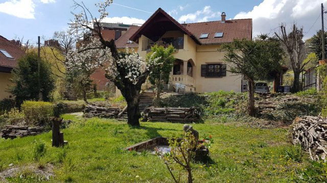 Eladó családi ház, Budapesten, II. kerületben 825 M Ft, 8 szobás