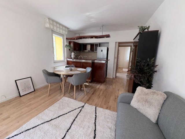 Eladó téglalakás, Budapesten, XIV. kerületben 100 M Ft