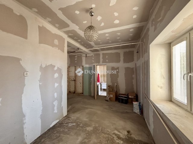 Eladó családi ház, Méhkeréken 15.5 M Ft, 4 szobás