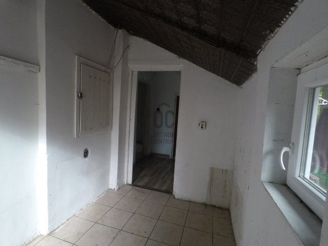 Eladó családi ház, Szigethalmon 39.9 M Ft, 4 szobás