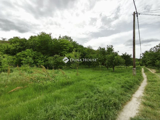 Eladó telek, Adonyban 3.5 M Ft / költözzbe.hu