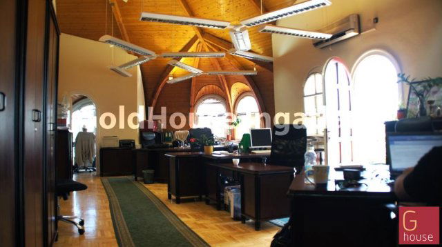 Kiadó iroda, Budapesten, XII. kerületben, Németvölgyi úton