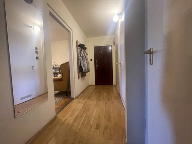 Eladó téglalakás, Budapesten, III. kerületben 84.5 M Ft