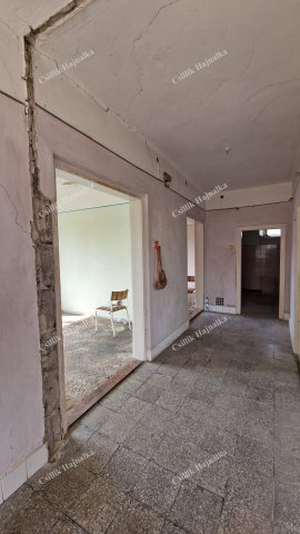 Eladó családi ház, Szolnokon, Mező utcában 47 M Ft, 3 szobás