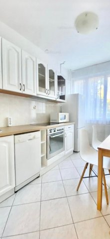 Eladó téglalakás, Debrecenben 69.9 M Ft, 2 szobás