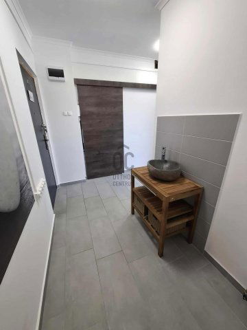 Eladó panellakás, Ajkán 28.8 M Ft, 1 szobás