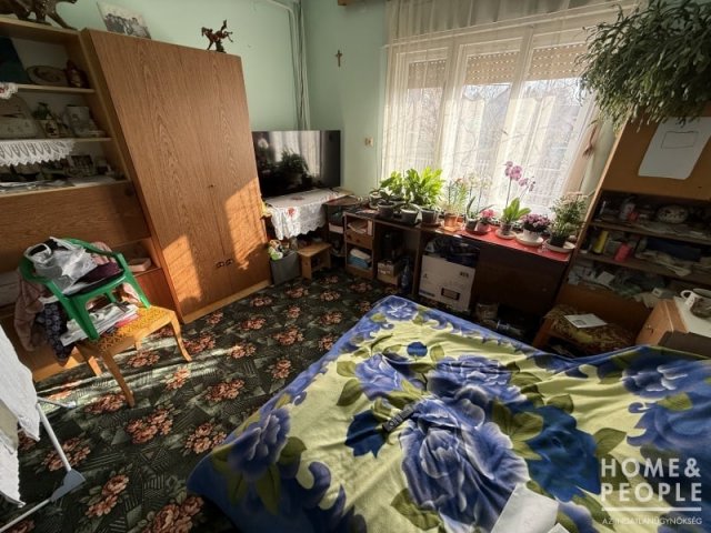 Eladó családi ház, Ruzsán 47.99 M Ft, 5 szobás