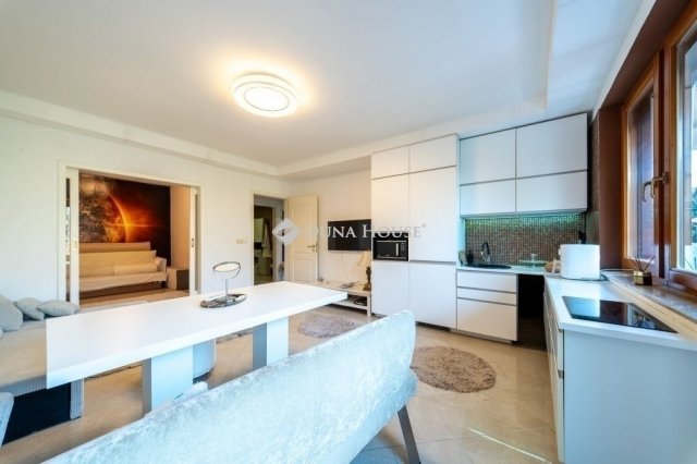 Eladó téglalakás, Budapesten, II. kerületben 135 M Ft, 3 szobás