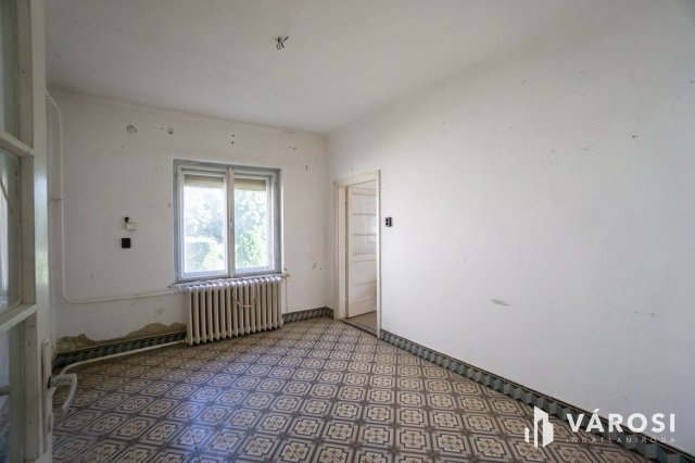 Eladó családi ház, Pannonhalmán 34.9 M Ft, 2 szobás