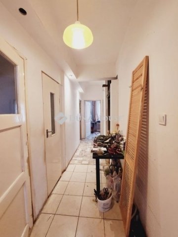 Eladó sorház, Budapesten, IX. kerületben 49.8 M Ft, 1+2 szobás