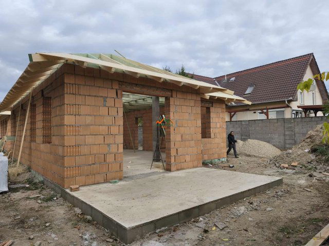 Eladó ikerház, Taksonyon 91 M Ft, 4 szobás / költözzbe.hu