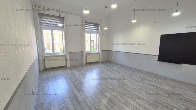 Eladó téglalakás, Budapesten, VII. kerületben, Erzsébet körúton