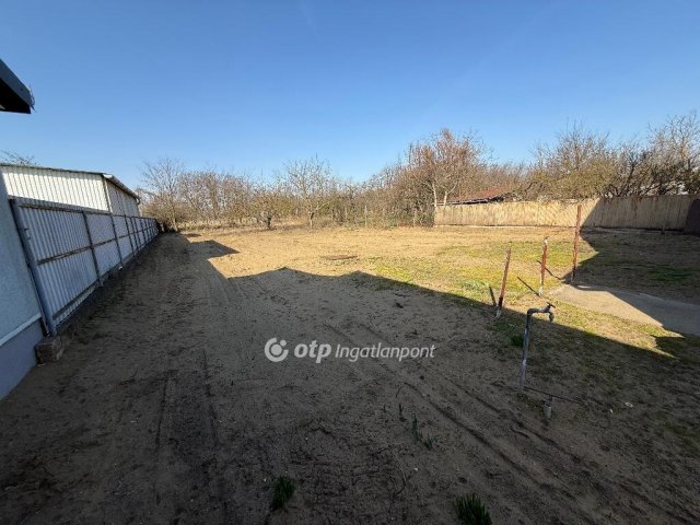 Eladó családi ház, Nyíregyházán 51.999 M Ft, 2 szobás