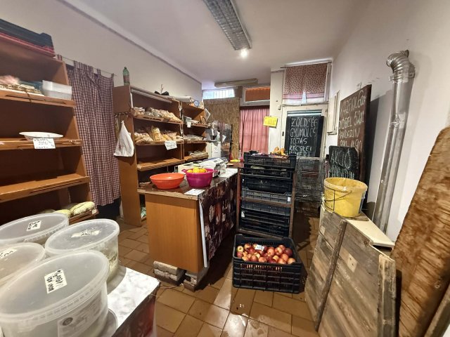 Eladó üzlethelyiség, Szolnokon 14.9 M Ft / költözzbe.hu