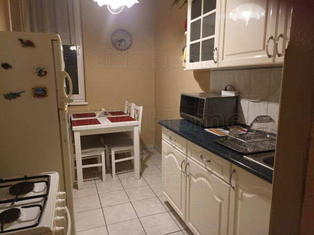 Eladó téglalakás, Oroszlányban 33.9 M Ft, 3 szobás