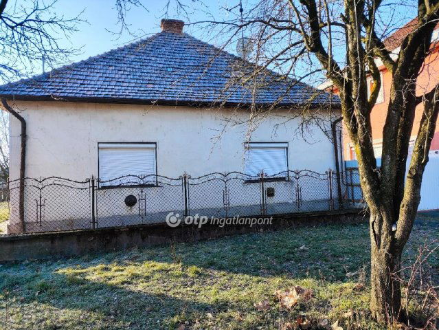 Eladó családi ház, Gyomaendrődön 7.9 M Ft, 2 szobás