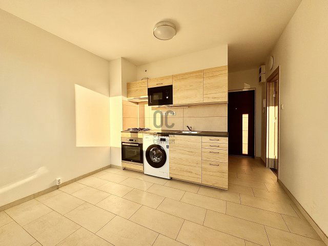 Eladó panellakás, Győrött 41.9 M Ft, 2 szobás