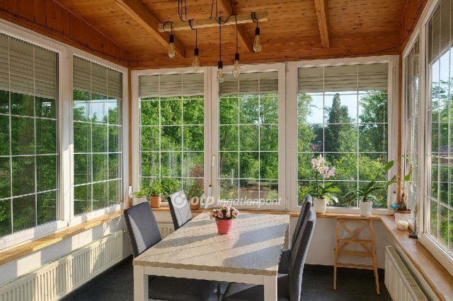 Eladó családi ház, Érden 139.9 M Ft, 5 szobás