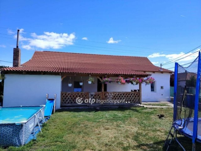 Eladó családi ház, Tápiógyörgyén 24.9 M Ft, 2 szobás