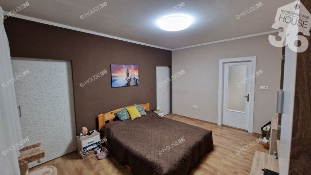 Eladó családi ház, Kecskeméten 89.9 M Ft, 5 szobás