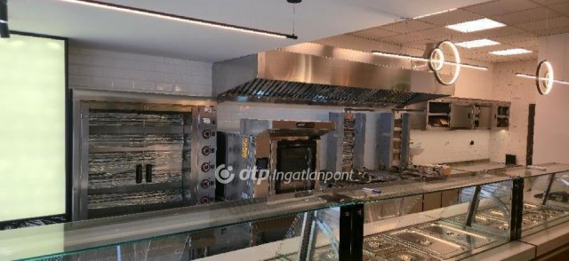 Kiadó üzlethelyiség, Hajdúböszörményen 700 E Ft / hó