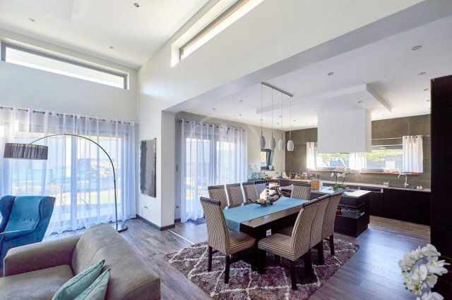 Eladó családi ház, Mogyoródon 349 M Ft, 4 szobás