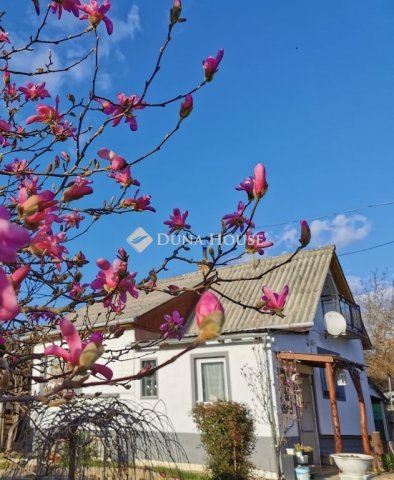 Eladó családi ház, Budakeszin 71.573 M Ft, 3 szobás