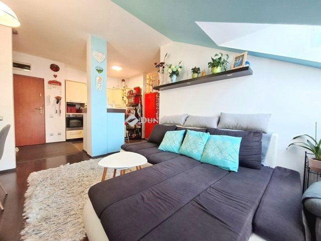 Eladó téglalakás, Dorogon 48.9 M Ft, 2 szobás