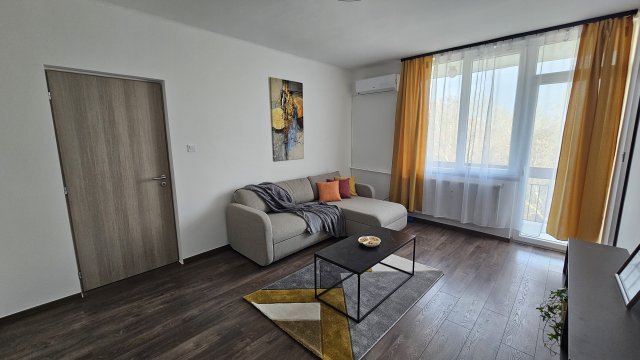 Eladó téglalakás, Nyergesújfaluban, Tó utcában 44.8 M Ft