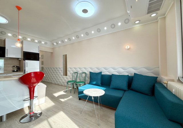 Kiadó panellakás, albérlet, Debrecenben 220 E Ft / hó, 2 szobás