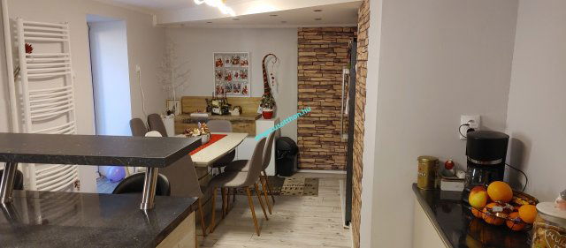 Eladó családi ház, Ózdon 25.9 M Ft, 6 szobás