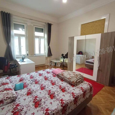 Eladó téglalakás, Budapesten, VI. kerületben 99 M Ft, 3 szobás
