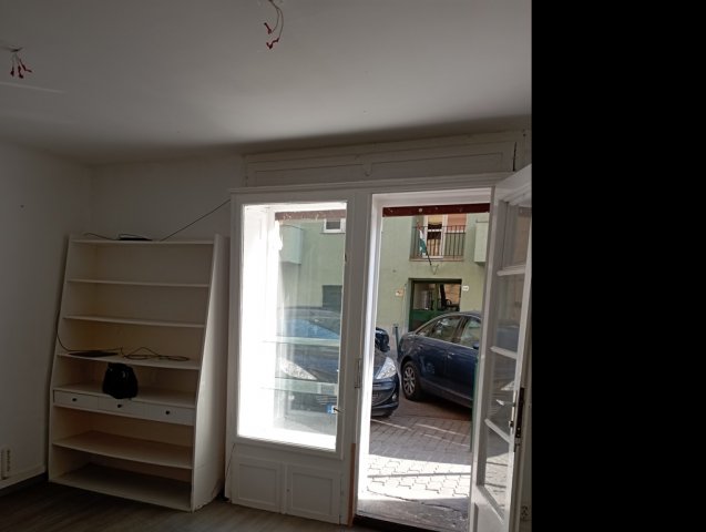 Kiadó üzlethelyiség, XII. kerületben, Kléh István utcában