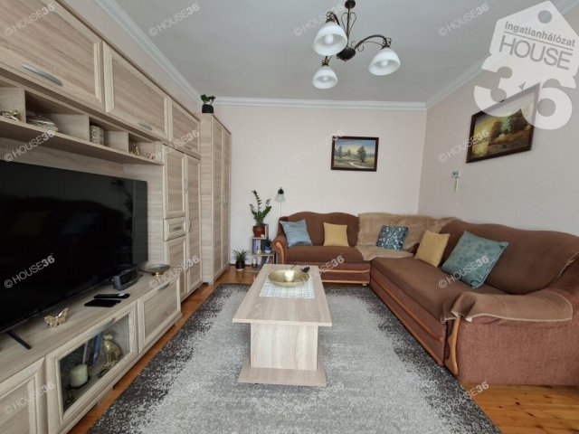 Eladó családi ház, Kiskunfélegyházán 36.9 M Ft, 3 szobás