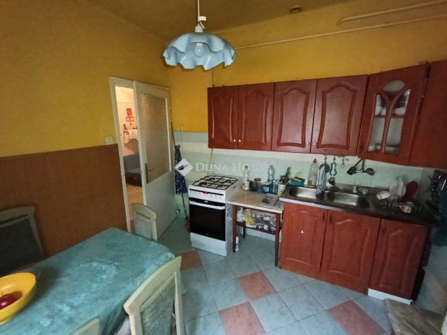 Eladó családi ház, Lajosmizsén 68.388 M Ft, 3 szobás