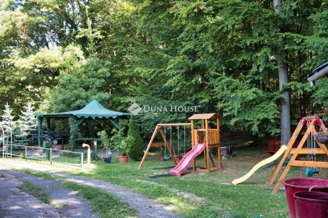 Eladó hotel, Pécsett 250 M Ft / költözzbe.hu