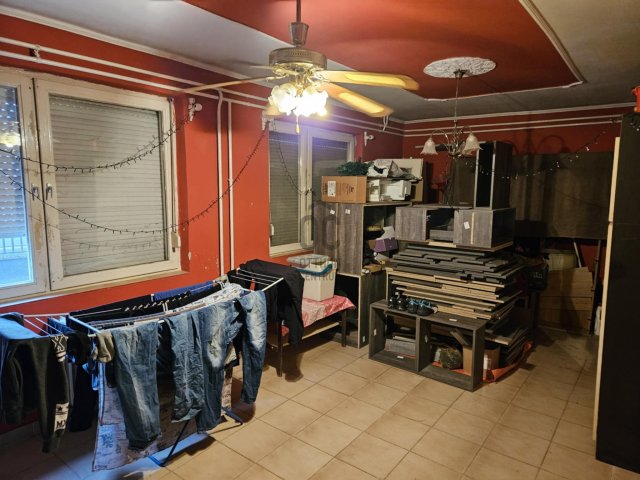 Eladó családi ház, Debrecenben 59.9 M Ft, 4 szobás