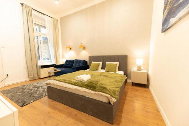 Eladó téglalakás, Budapesten, VI. kerületben, Mozsár utcában