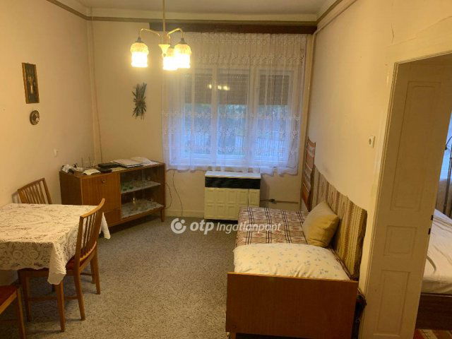 Eladó családi ház, Pétervásárán 15.3 M Ft, 3 szobás