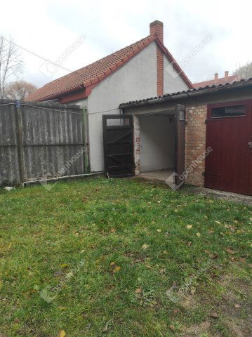 Eladó garázs, Szegeden 8.4 M Ft / költözzbe.hu