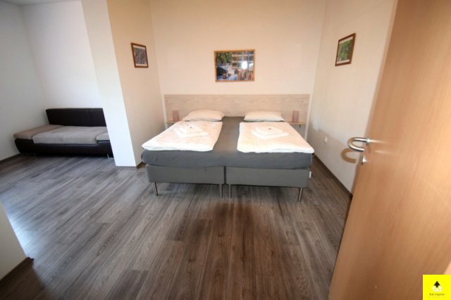 Eladó családi ház, Bükön 130 M Ft, 6 szobás